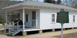 Elvis Presley Birthplace Home and Historic Marker